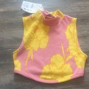 NWT ZARA Floral Mock Neck Crop Top